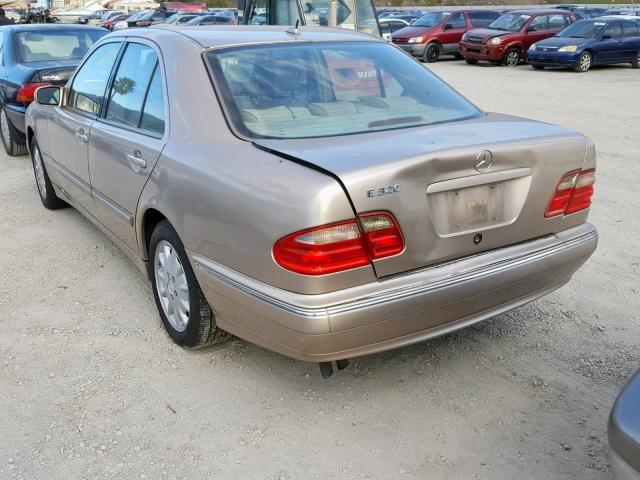 WDBJF65J11B210666 - 2001 MERCEDES-BENZ E 320 GOLD photo 3