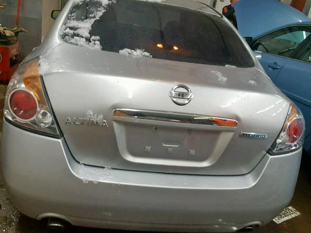 1N4CL21E69C158290 - 2009 NISSAN ALTIMA HYB SILVER photo 9