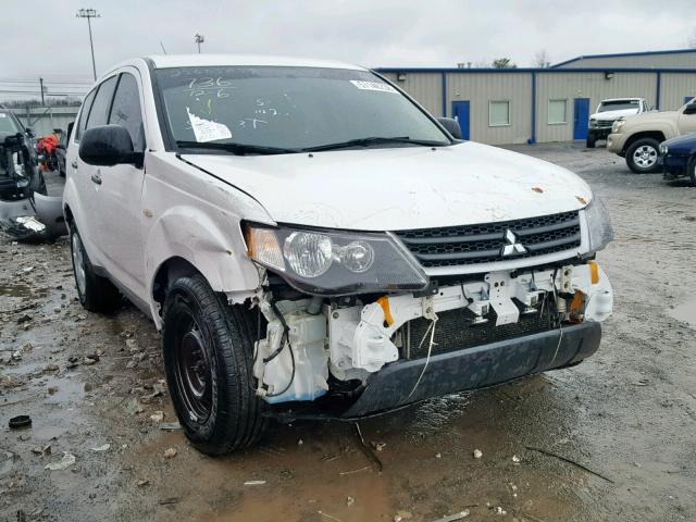 JA4MS31X67Z005549 - 2007 MITSUBISHI OUTLANDER WHITE photo 1