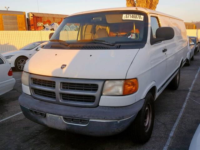 2B7JB21Z2YK132341 - 2000 DODGE RAM VAN B2 WHITE photo 2