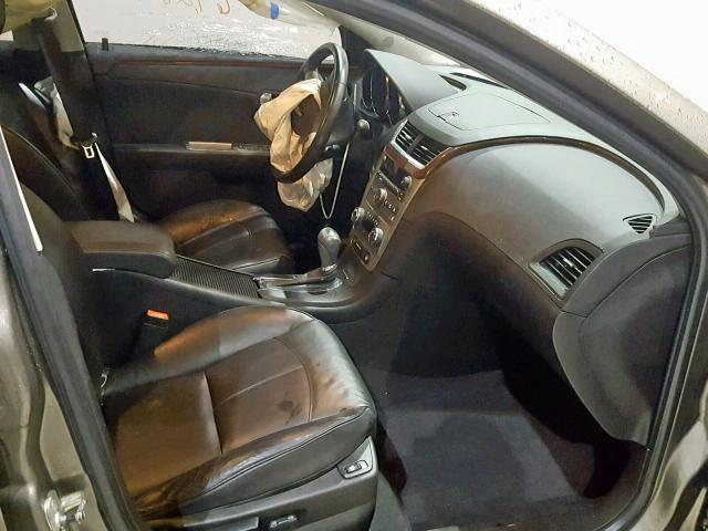 1G1ZE5EB7AF162019 - 2010 CHEVROLET MALIBU LTZ ბეჟი ფოტო 5