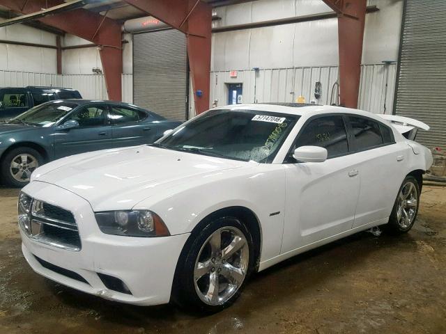 2C3CDXCT0CH185851 - 2012 DODGE CHARGER R/ WHITE photo 2