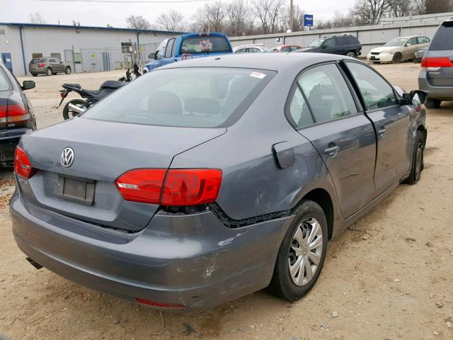 3VW2K7AJ8EM353705 - 2014 VOLKSWAGEN JETTA BASE GRAY photo 4