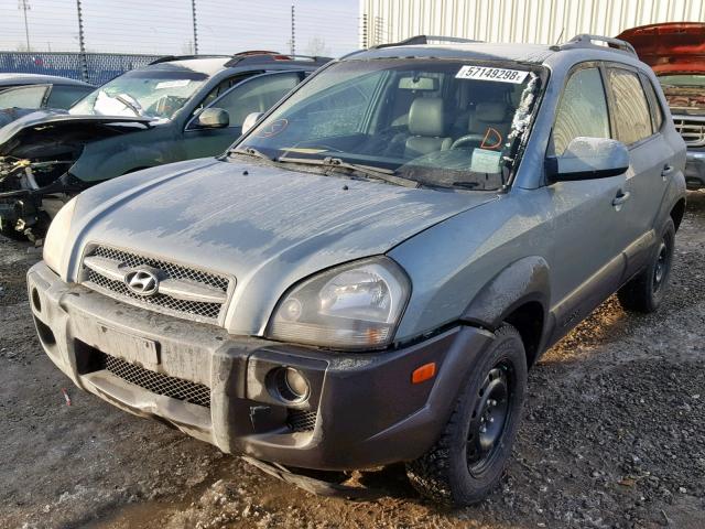 KM8JM72D35U163951 - 2005 HYUNDAI TUCSON GL GREEN photo 2