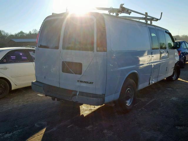 1GCHG39FXV1101488 - 1997 CHEVROLET EXPRESS G3 WHITE photo 4