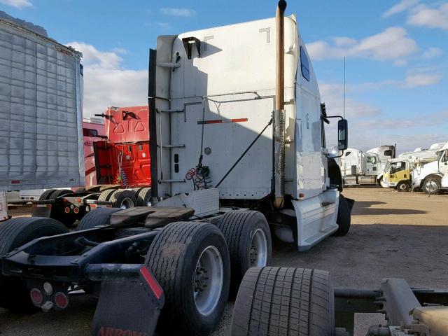 1FUJA6CK48LZ68798 - 2008 FREIGHTLINER CONVENTION WHITE photo 4