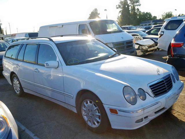 WDBJH65J6YB047615 - 2000 MERCEDES-BENZ E 320 WHITE photo 1