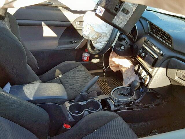 JTKJF5C70B3016587 - 2011 TOYOTA SCION TC მუქწითელი ფოტო 5