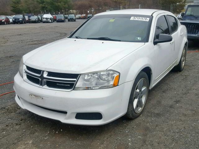 1B3BD4FB9BN556103 - 2011 DODGE AVENGER EX WHITE photo 2