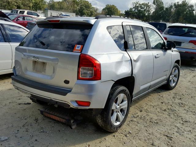 1J4NT1FAXBD219881 - 2011 JEEP COMPASS SP 银色 照片 4