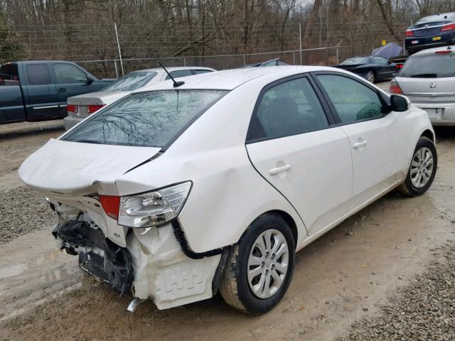 KNAFU4A24C5494356 - 2012 KIA FORTE EX WHITE photo 4