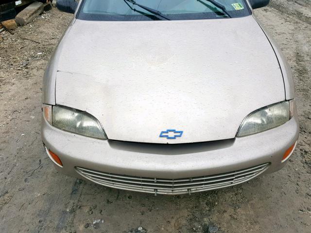 1G1JC1244X7235030 - 1999 CHEVROLET CAVALIER B GOLD photo 7