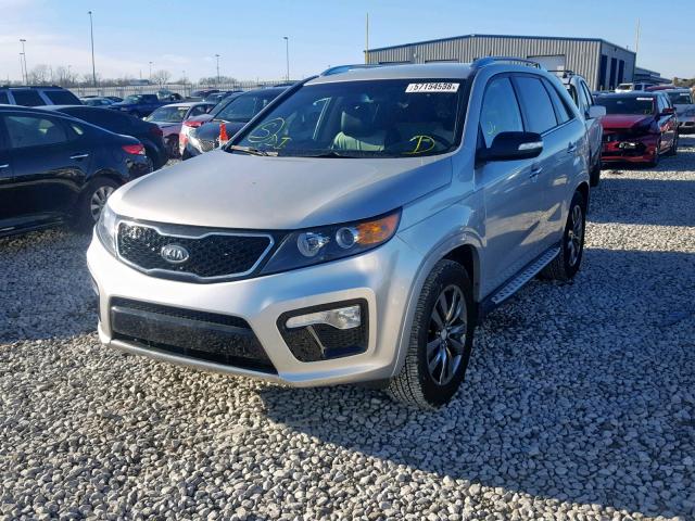 5XYKWDA28DG318379 - 2013 KIA SORENTO SX SILVER photo 2