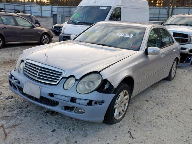 WDBUF65J43A204947 - 2003 MERCEDES-BENZ E 320 SILVER photo 2