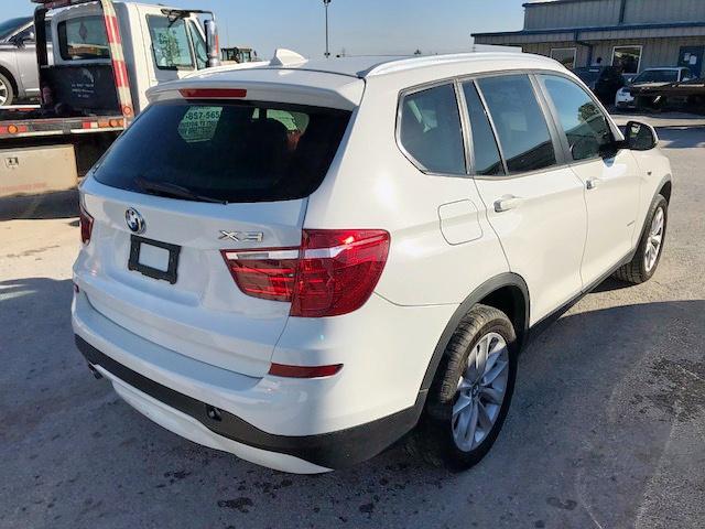 5UXWZ7C3XH0V93262 - 2017 BMW X3 SDRIVE2 WHITE photo 4