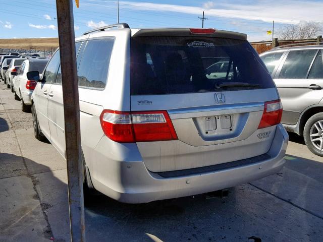 5FNRL38855B109119 - 2005 HONDA ODYSSEY TO SILVER photo 3