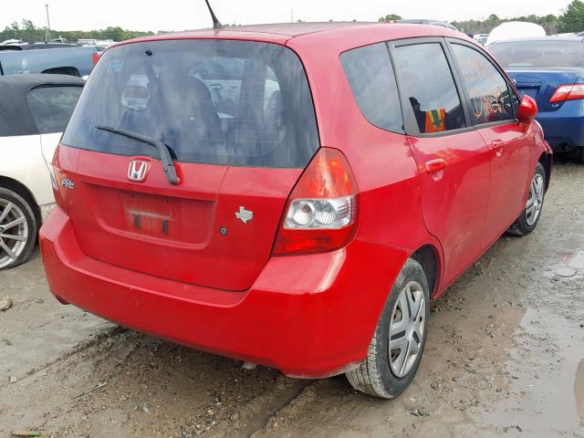 JHMGD38438S070053 - 2008 HONDA FIT RED photo 4