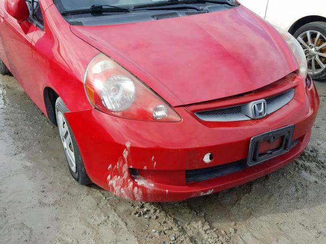 JHMGD38438S070053 - 2008 HONDA FIT RED photo 9