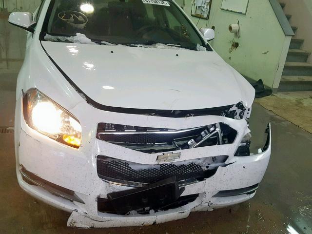 1G1ZC5EB2AF303424 - 2010 CHEVROLET MALIBU 1LT თეთრი ფოტო 9