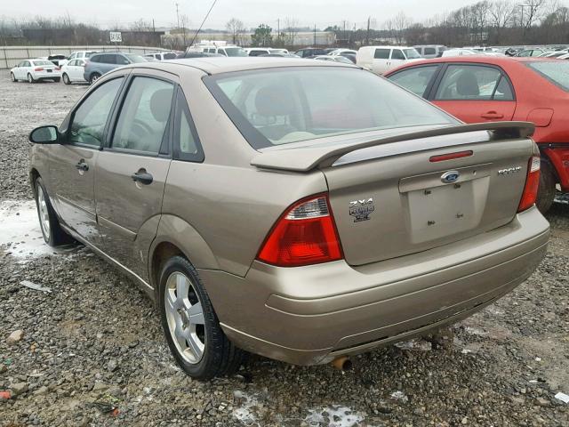 1FAFP34N35W268984 - 2005 FORD FOCUS ZX4 BROWN photo 3