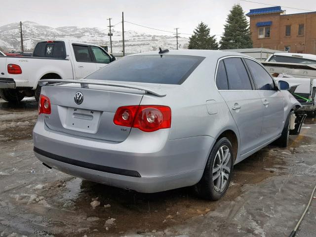 3VWST71K76M682239 - 2006 VOLKSWAGEN JETTA TDI SILVER photo 4