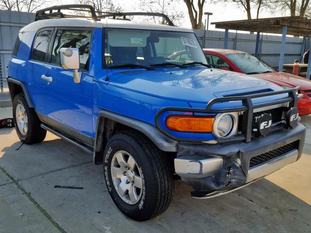 JTEBU11F270042939 - 2007 TOYOTA FJ CRUISER BLUE photo 1