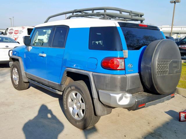 JTEBU11F270042939 - 2007 TOYOTA FJ CRUISER BLUE photo 3