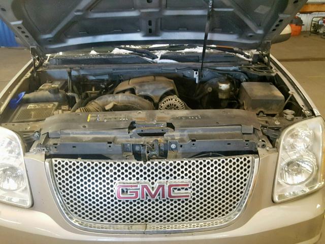 1GKFK63807J263655 - 2007 GMC YUKON DENA GRAY photo 7