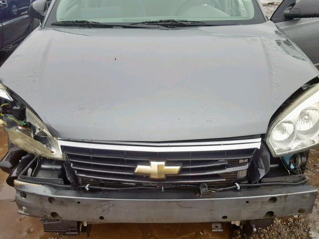 1G1ZS51F56F255419 - 2006 CHEVROLET MALIBU LS GRAY photo 7