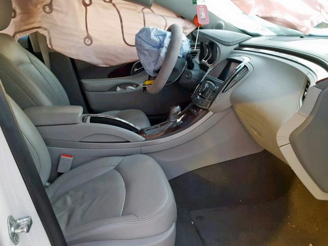 1G4GC5ER9CF293288 - 2012 BUICK LACROSSE WHITE photo 5