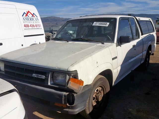 JM2UF3234L0925874 - 1990 MAZDA B2200 CAB WHITE photo 2