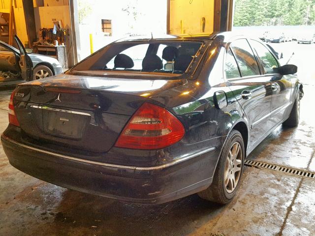 WDBUF65J15A631845 - 2005 MERCEDES-BENZ E 320 BLACK photo 4