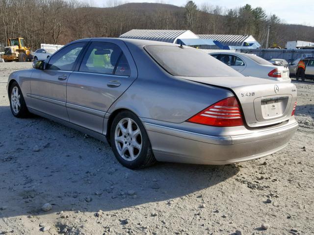 WDBNG83J56A464343 - 2006 MERCEDES-BENZ S 430 4MAT GRAY photo 3