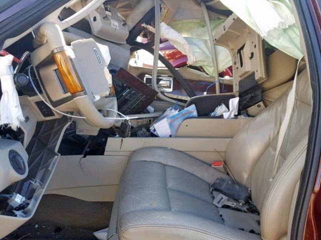 5LMJJ2H52BEJ05926 - 2011 LINCOLN NAVIGATOR MAROON photo 5