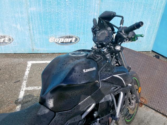 JKAEREH11HDA01276 - 2017 KAWASAKI ER650 H BLACK photo 5