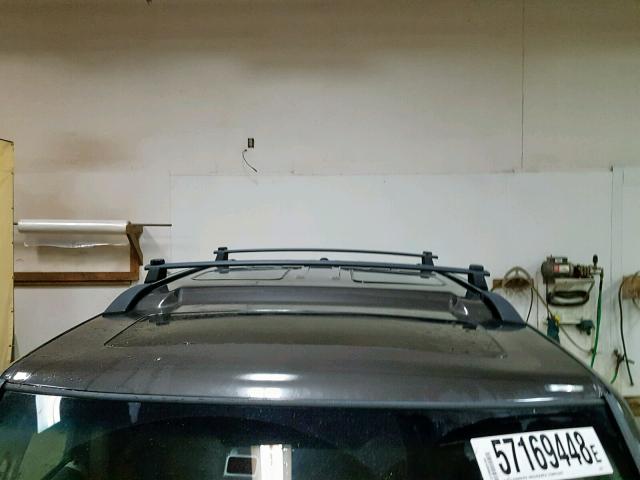 1J8HG58N46C138877 - 2006 JEEP COMMANDER GRAY photo 9