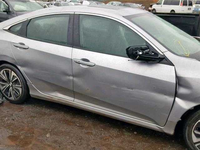 19XFC1F72JE200401 - 2018 HONDA CIVIC EXL SILVER photo 9