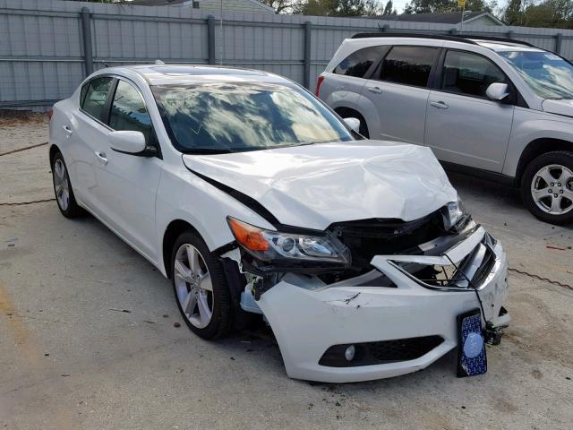 19VDE1F7XDE005936 - 2013 ACURA ILX 20 TEC WHITE photo 1