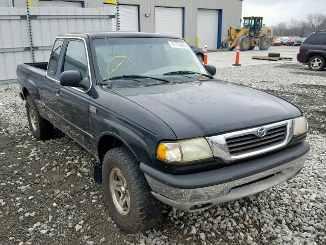 4F4YR16X7WTM16001 - 1998 MAZDA B4000 CAB BLACK photo 1