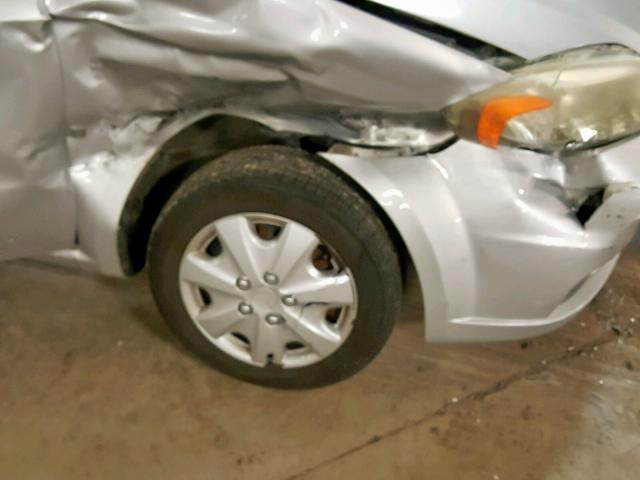 KL1TD56E79B609483 - 2009 CHEVROLET AVEO LS SILVER photo 9