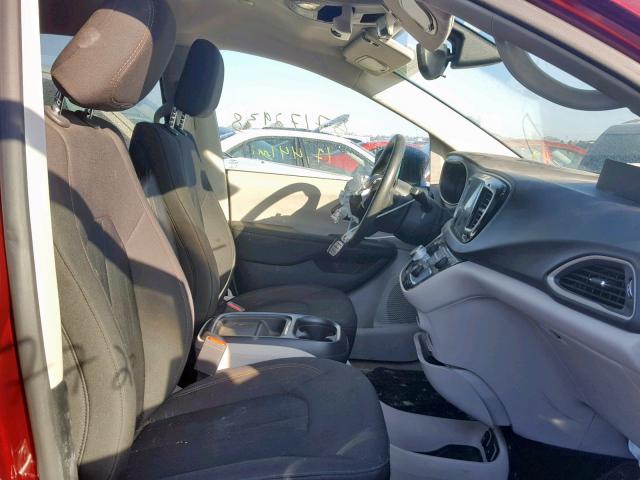 2C4RC1BG0HR836746 - 2017 CHRYSLER PACIFICA T BURGUNDY photo 5