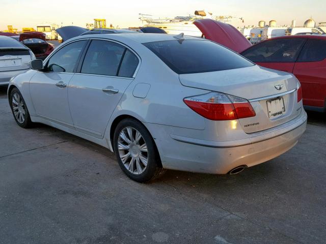 KMHGC4DE6BU146090 - 2011 HYUNDAI GENESIS 3. WHITE photo 3