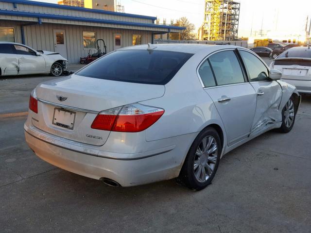 KMHGC4DE6BU146090 - 2011 HYUNDAI GENESIS 3. WHITE photo 4