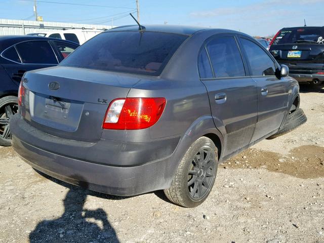 KNADE123876280755 - 2007 KIA RIO BASE SILVER photo 4