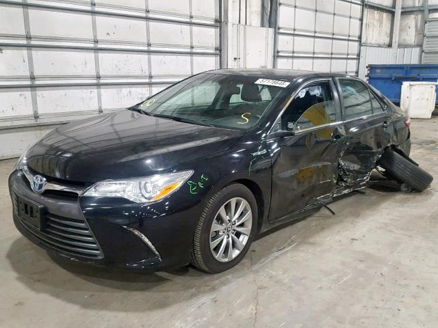 4T1BD1FK1HU212787 - 2017 TOYOTA CAMRY HYBR BLACK photo 2