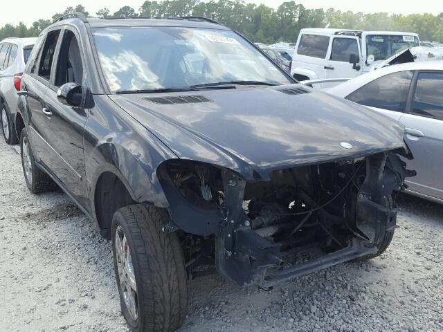 4JGBB75E66A039335 - 2006 MERCEDES-BENZ ML 500 BLACK photo 1