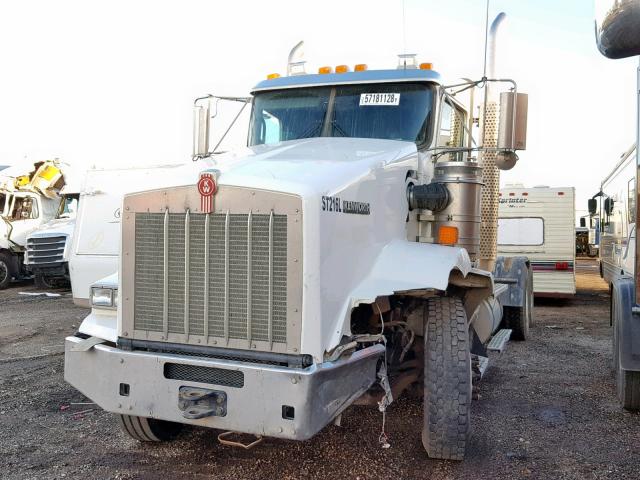 3WKDD40X8FF457399 - 2015 KENWORTH CONSTRUCTI WHITE photo 2