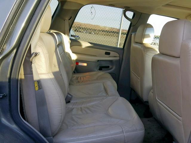 1GKEK13T71R213251 - 2001 GMC YUKON GRAY photo 6