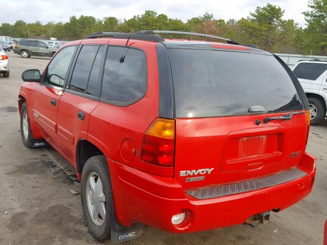 1GKDT13S522217213 - 2002 GMC ENVOY RED photo 3