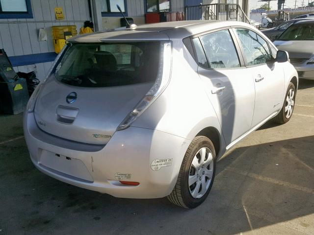 1N4AZ0CP4DC400981 - 2013 NISSAN LEAF S SILVER photo 4